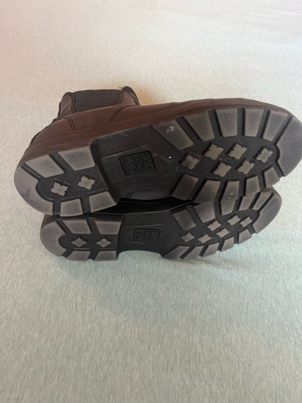 Billabong Black Chelsea Lug-sole Ankle Boot - Picture 9 of 9